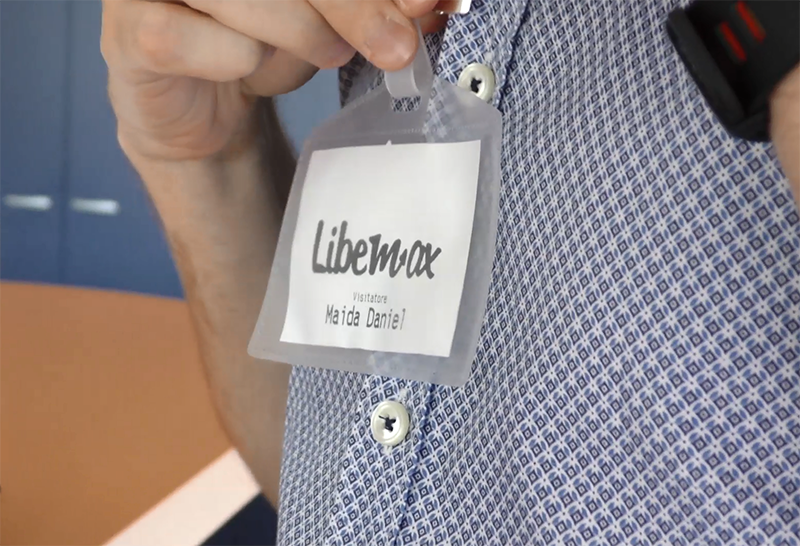 badge personalizzato per visitatore in azienda